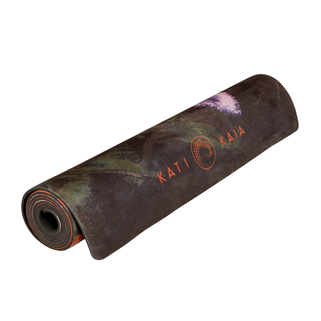 Luxury Red Yoga Mat - Kati Kaia