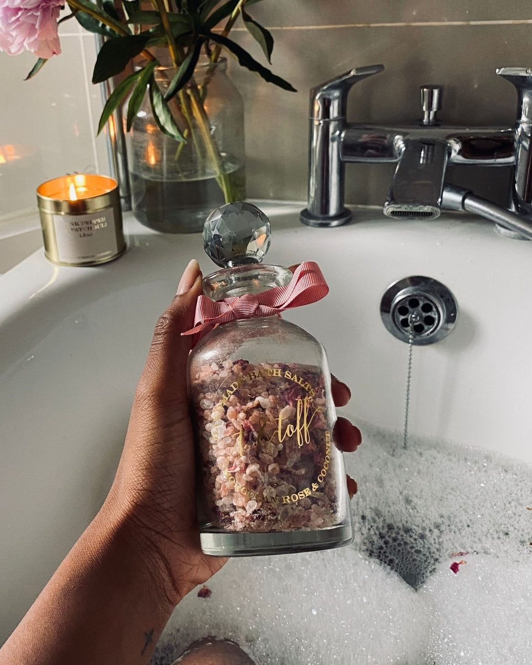 ?1 Moroccan Rose, Geranium & Coconut Bath Salts