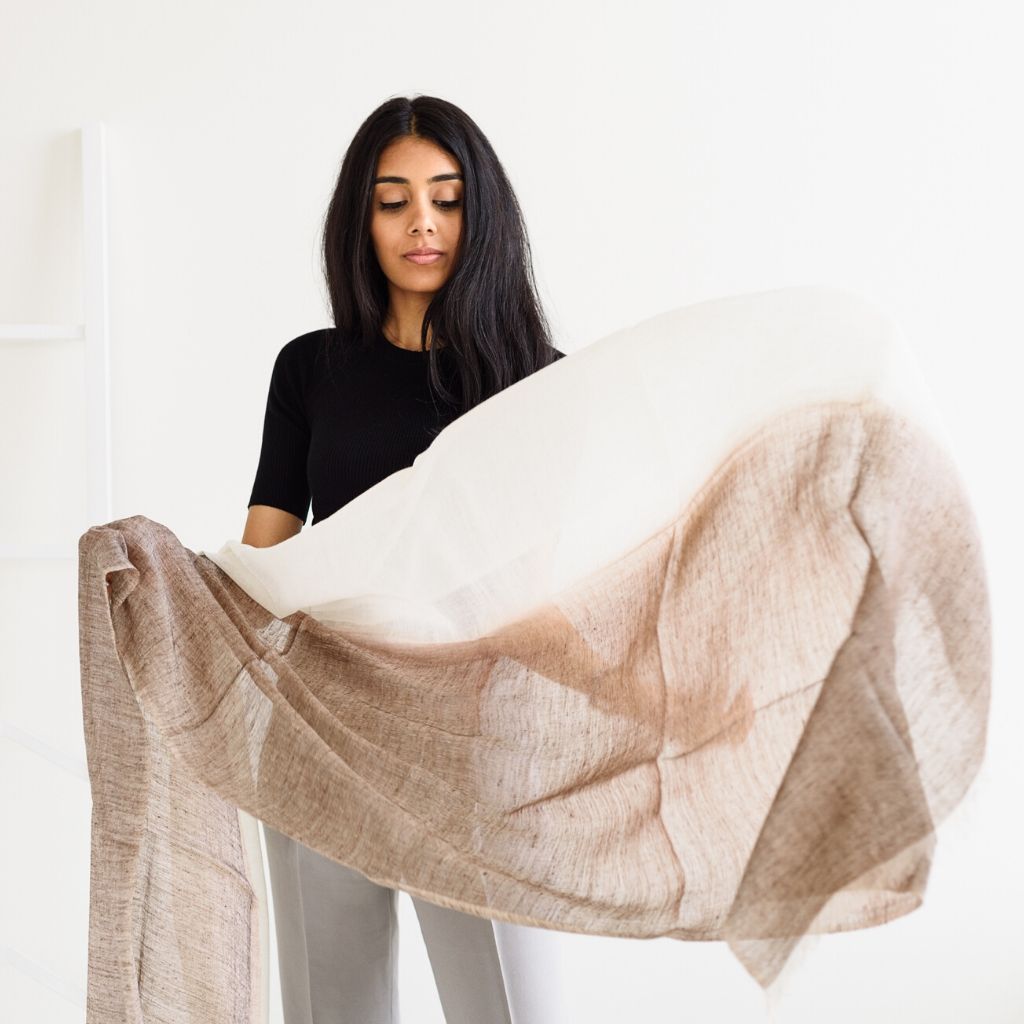 Beige Mace Linen Scarf