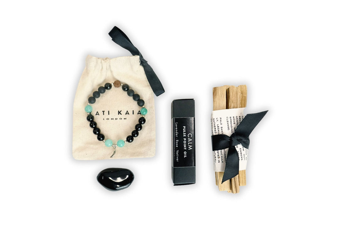 Mala Nyx Bracelet & Palo Santo Gift Box