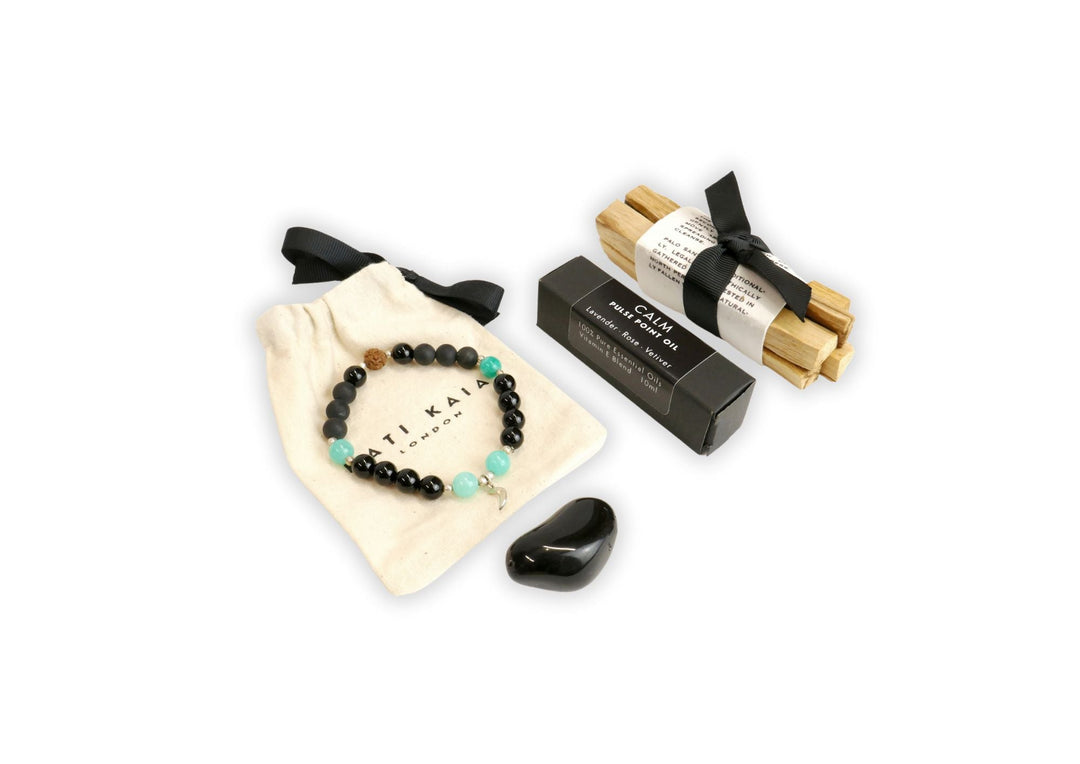 Mala Nyx Bracelet & Palo Santo Gift Box